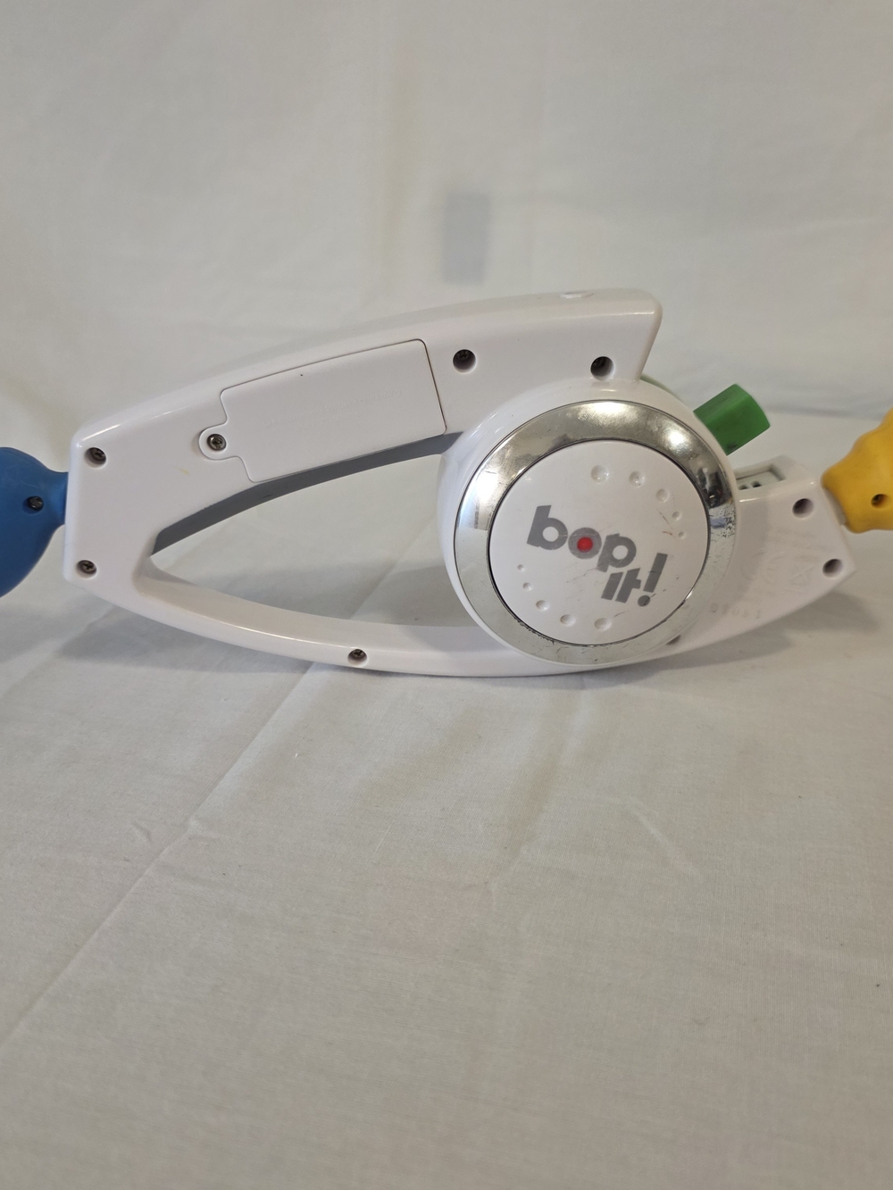 BOP IT! Talking Handheld Electronic Reflex Game White 2008 Hasbro TESTED Works